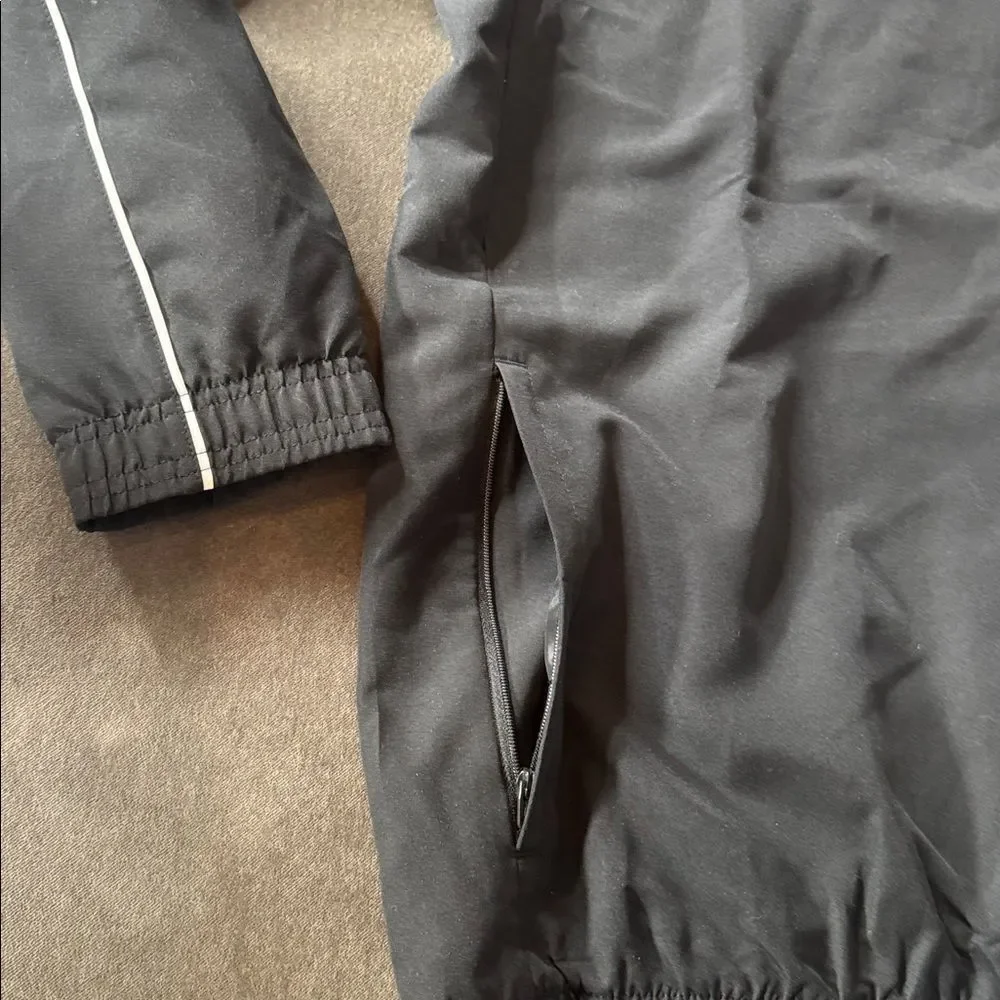 Adidas Men’s Full Zip Black Athletic Jacket Lightweight Size M RARE SAMPLE NEW